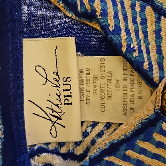 VINTAGE KATHY LEE BLOUSE PLUS 16W BLUE AQUA GOLD BUTTONS SHOULDER PADS TOP - Picture 8 of 8